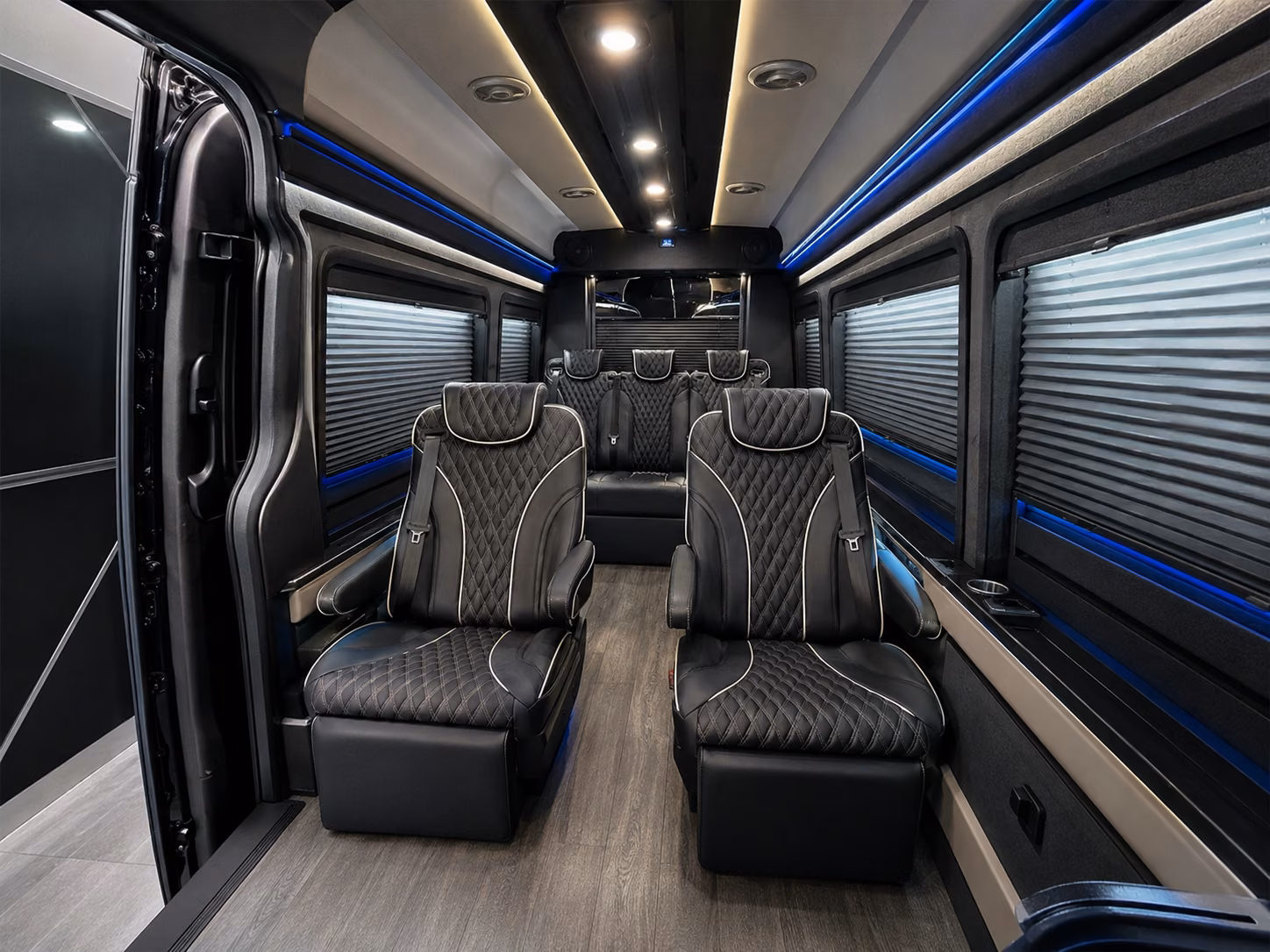 busrentalparker com will help you find holiday and ski season airport transfers from parker