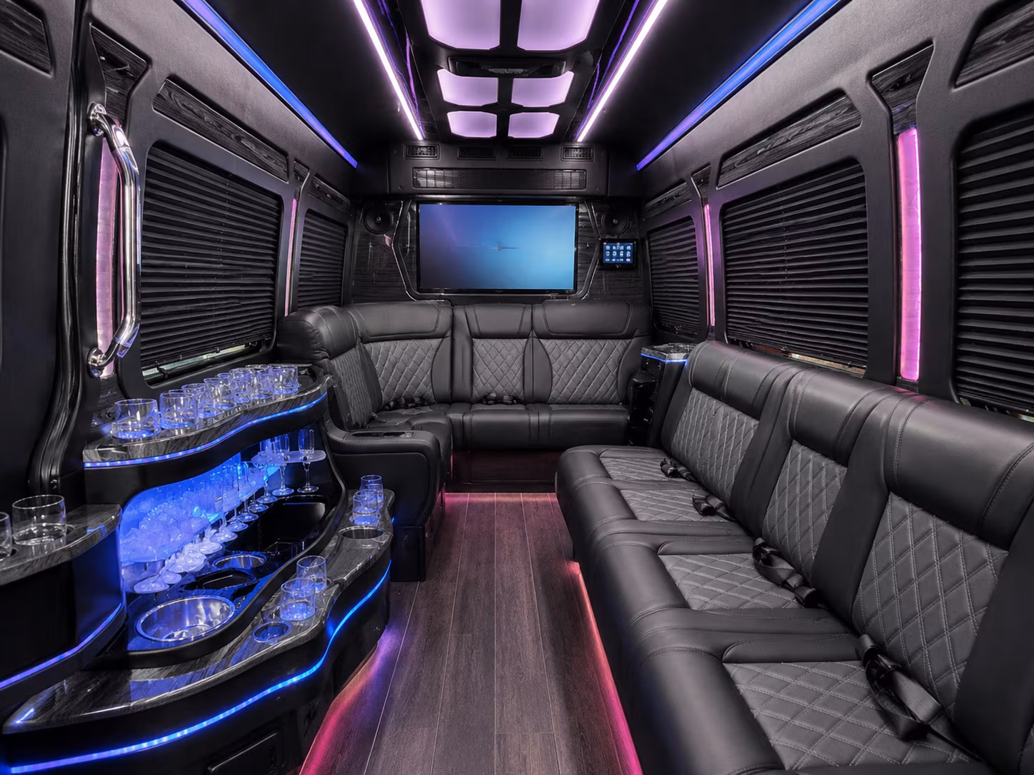 the right bus for stem field trips to wings over the rockies and butterfly pavilion